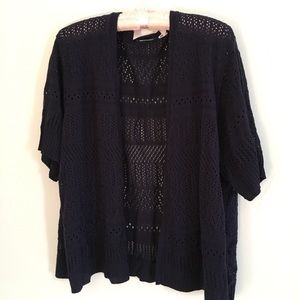 Basic Editions navy, short sleeve cardigan! 3X